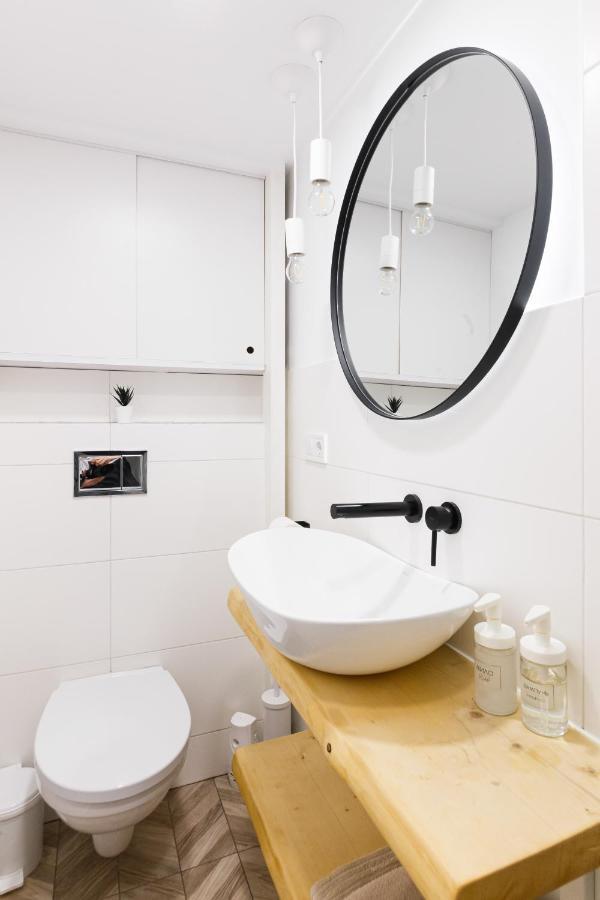 Passage Apartment Ивано-Франкивск Екстериор снимка