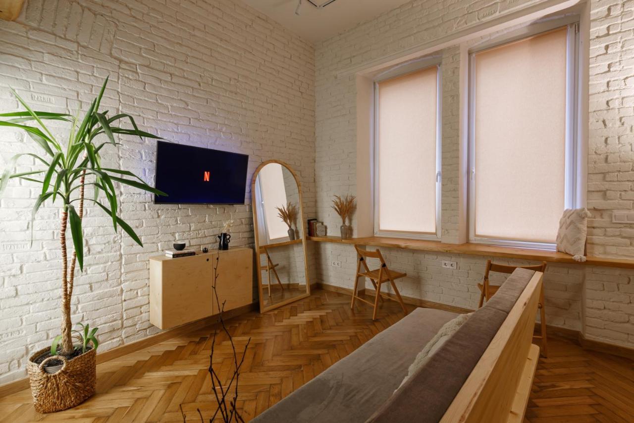 Passage Apartment Ивано-Франкивск Екстериор снимка