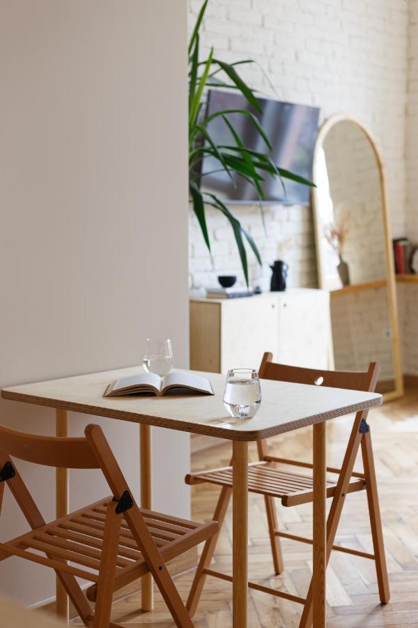 Passage Apartment Ивано-Франкивск Екстериор снимка