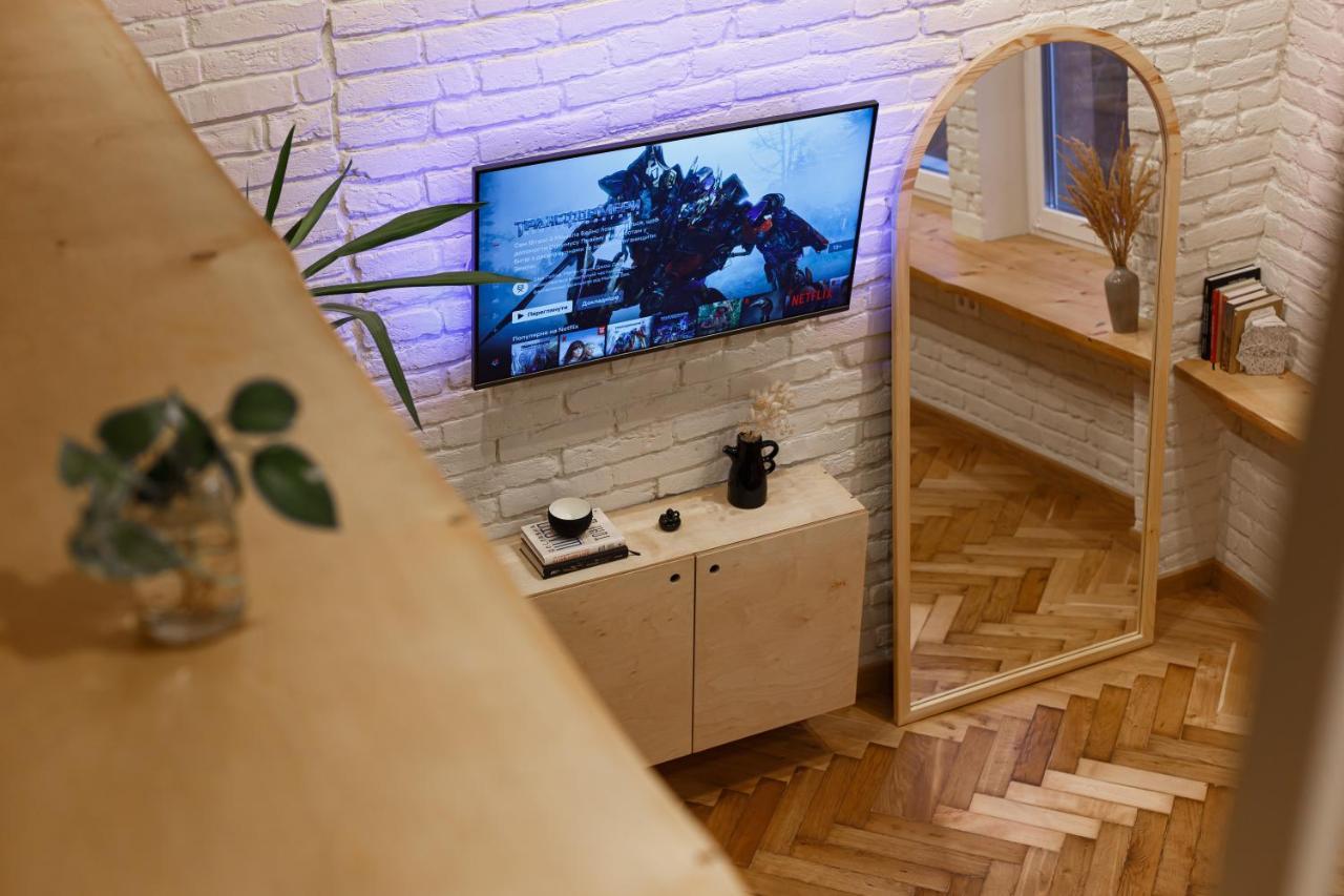 Passage Apartment Ивано-Франкивск Екстериор снимка
